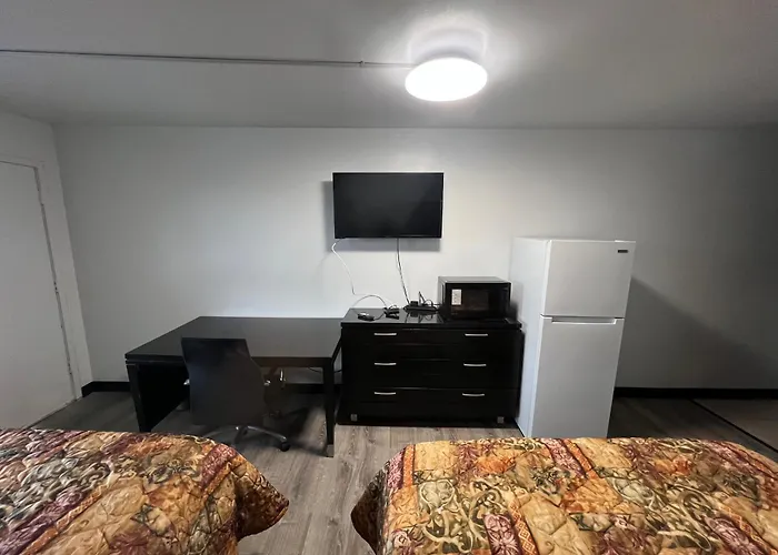 Economy Motel 2*